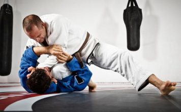 BJJ Rolling" How to Learn From Lower belts