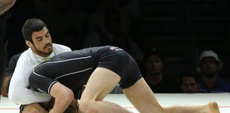 Guillotine Choke Escape. Defense, Counters